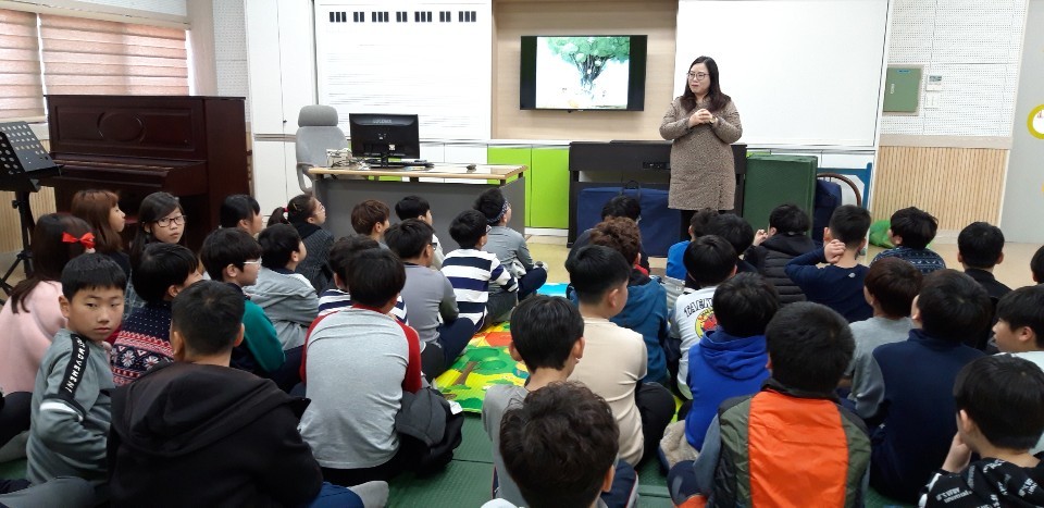 ȿ���ʵ��б� �����¿��汳�� �̹���